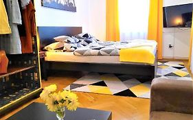 D16 Apartman